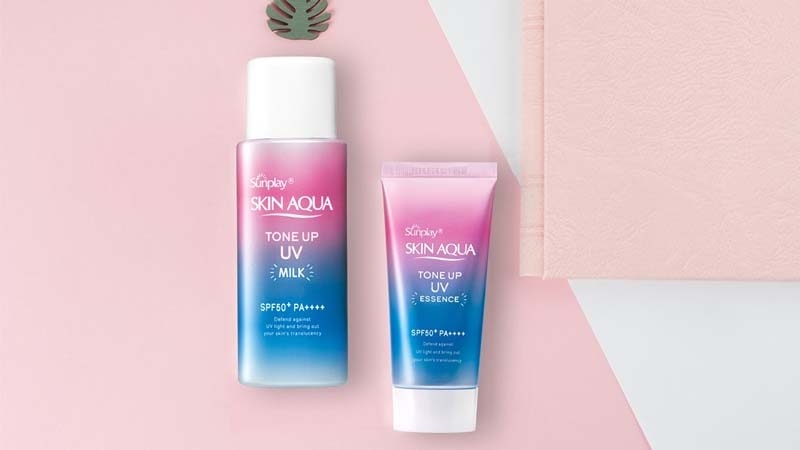 Sunplay Skin Aqua Tone Up UV Essence SPF 50+/PA++++