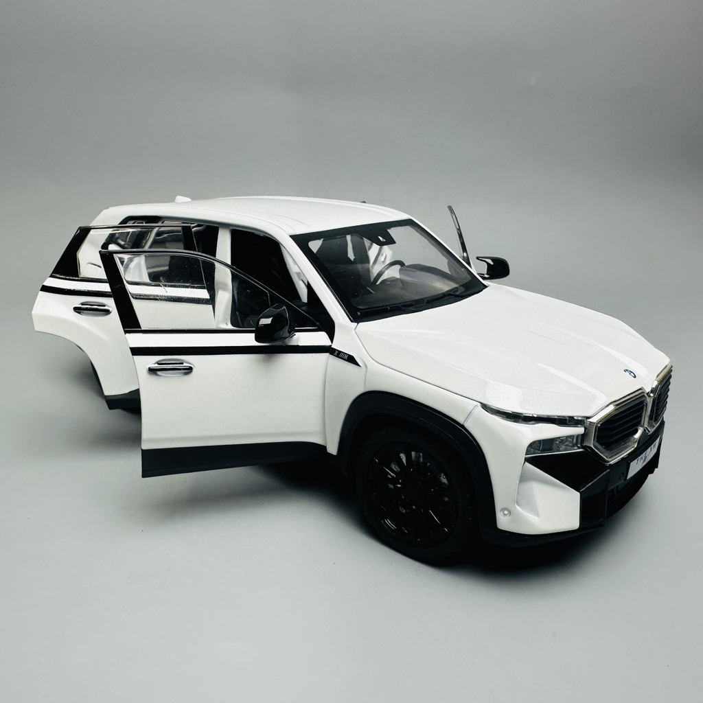Mô Hình xe bmw trắng 1:24 Hợp kim - Có tiếng - đèn pha sáng - Chạy cót - Dài 22cm - rộng 9cm - cao 7cm - nặng ~ 1000gram - FULL BOX : box màu SKU : oto256 - K68-T5-S3