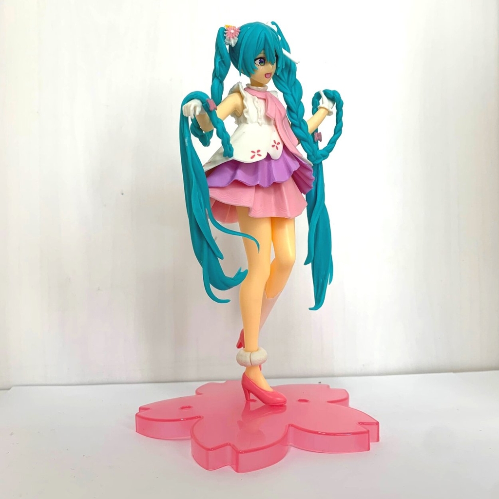 Mô Hình Hatsune Miku cầm tóc - Cao 19cm - nặng 180gram - Figure Miku - No box - K19-T3-S6