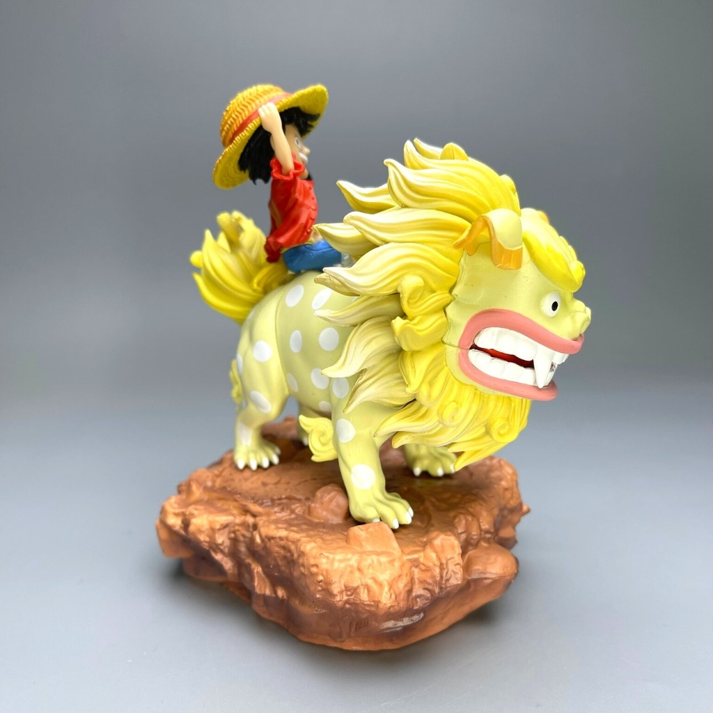 Mô Hình OnePieceLuffy cầm Cờ cưỡi sư tử vàng - Cao 15cm - nặng 500gram - Phụ kiện : Cờ + đế, Figure OnePiece - full box -có có hộp mà - K15-T3-S6