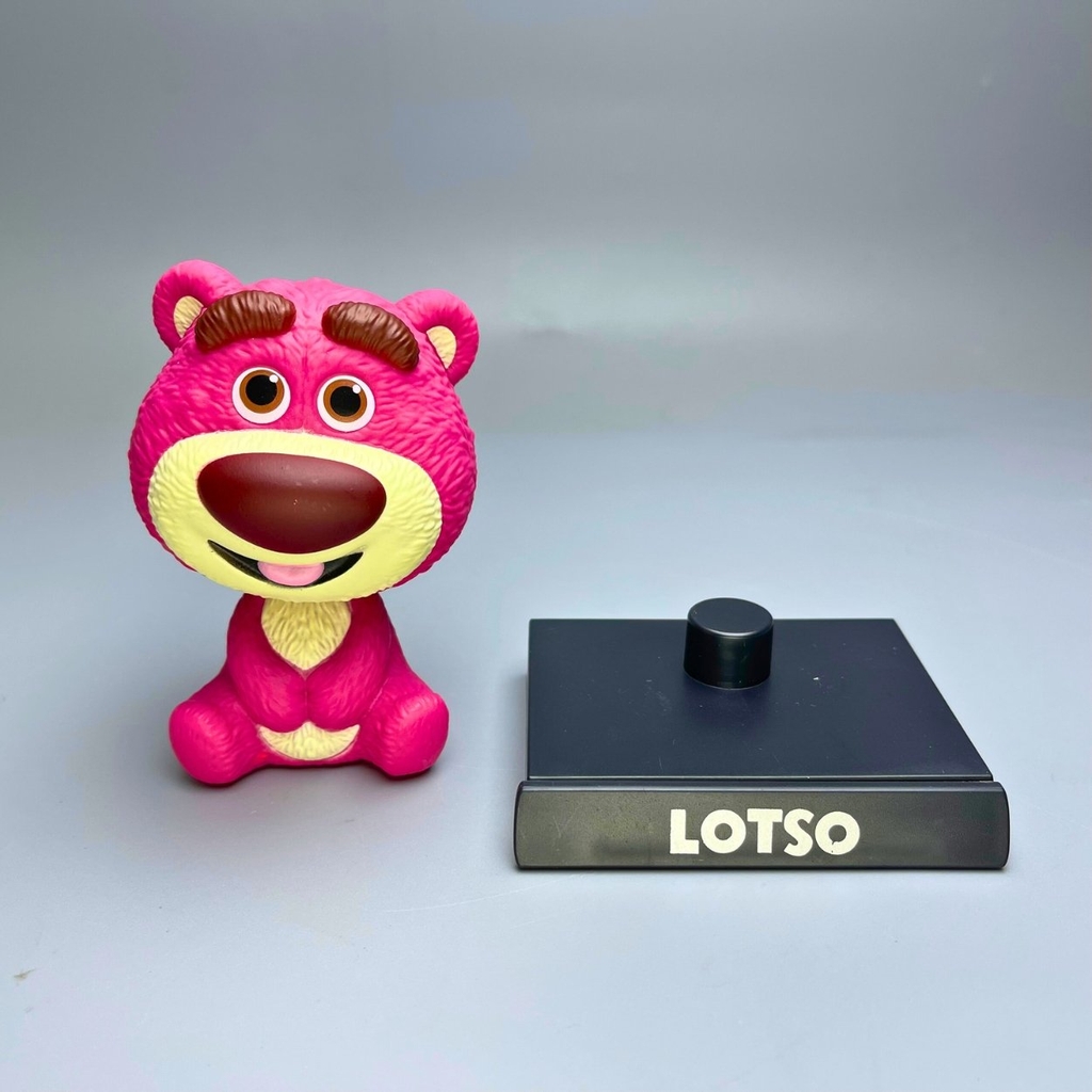 Mô Hình Gấu dâu lắc đầu - Cao 12cm - nặng 150gram - Phụ kiện : đế + miếng dán - FULL BOX : box màu - K73- T3-S7