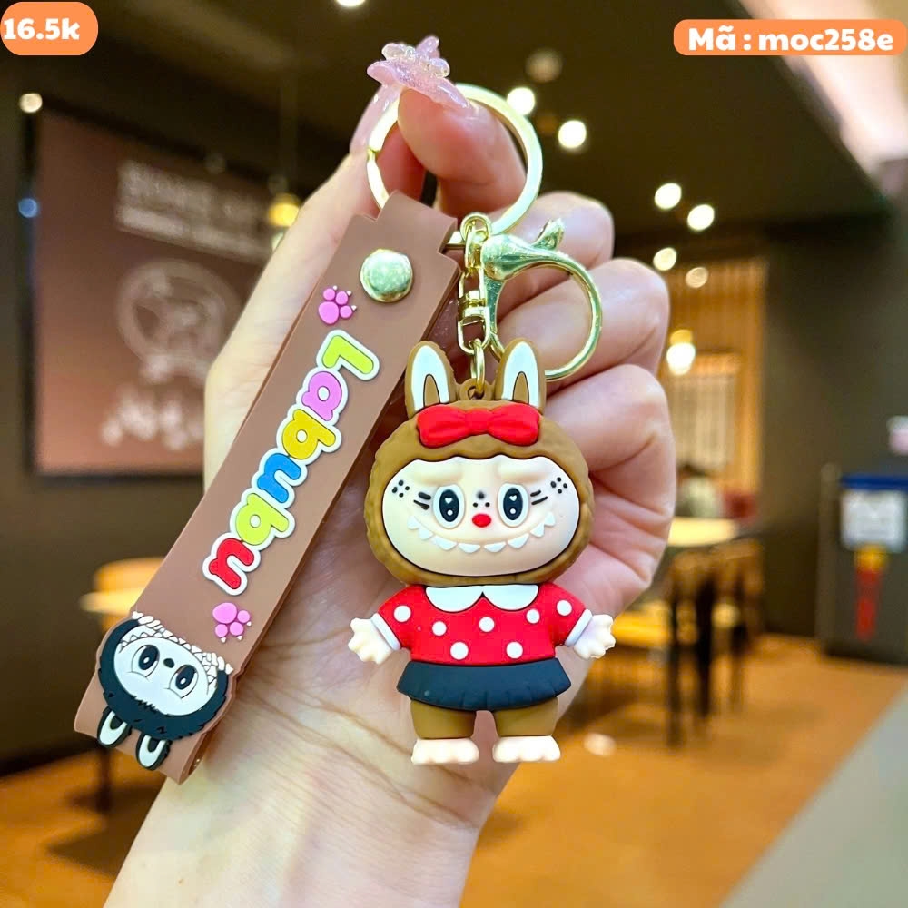 Móc Khóa labubu nâu áo đỏ - Dây móc dài : 10cm - Mô Hình Cao : 6cm - Nặng : 50gram - No Box : bọc túi OPP K76-T2-S3