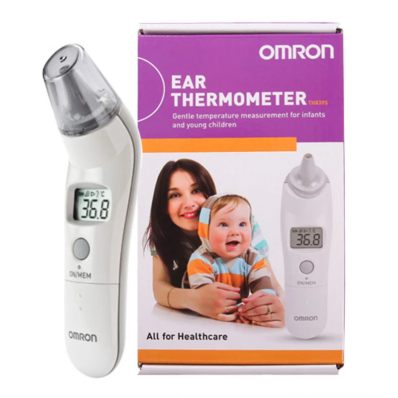 Nhiệt kế đo tai Omron TH839S