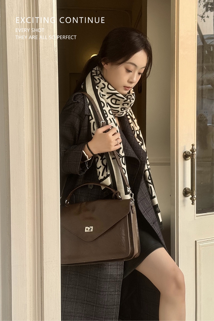 Túi đeo chéo nữ cao cấp 2025,Túi đeo vai đơn giản cổ điển,Túi xách lớn thời trang đi làm – đen,nâu TX134250