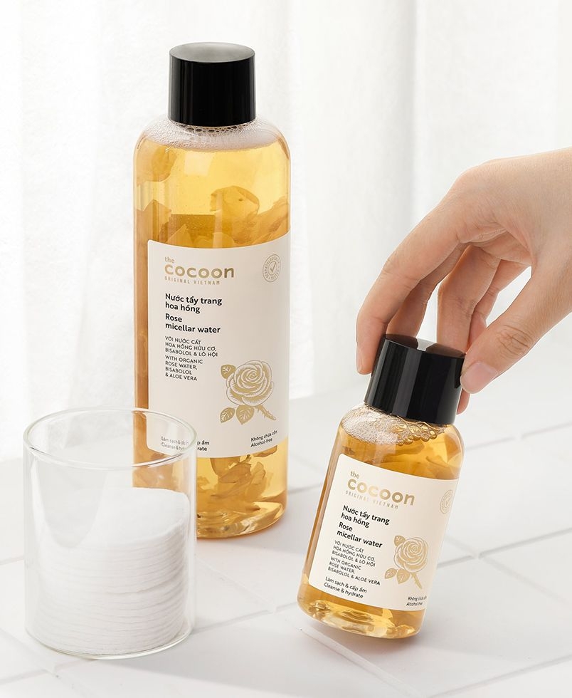 Nước tẩy trang hoa hồng Cocoon 140ml