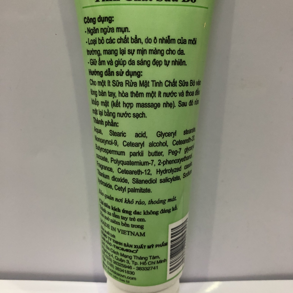 Sữa rửa mặt tinh chất sữa bò Thorakao 120g (loại vỏ xanh không hạt)