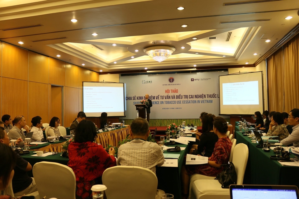 Hội thảo “Chia sẻ kinh nghiệm về tư vấn và điều trị cai nghiện thuốc lá”