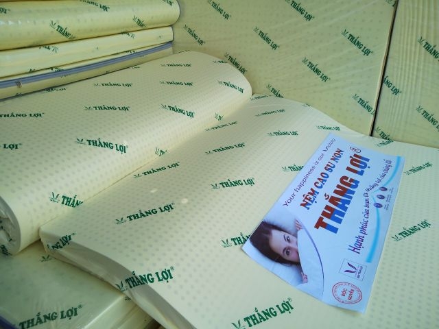 nệm cao su non thắng lợi