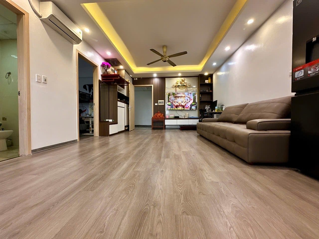căn góc 306HH03B 80m2 2 ngủ view đường 6 tòa mới KĐT Thanh Hà.