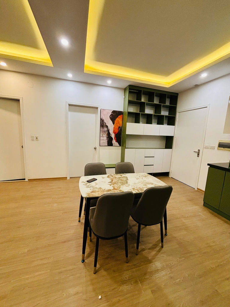 Bán căn góc 1806HH03F, 80m2, 2 ngủ, view đường, 6 tòa mới, KĐT Thanh Hà.