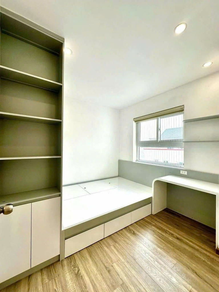 Bán căn góc 3 ngủ tầng 19HH02C view đường 80.38m2 5 tòa mới KĐT Thanh Hà