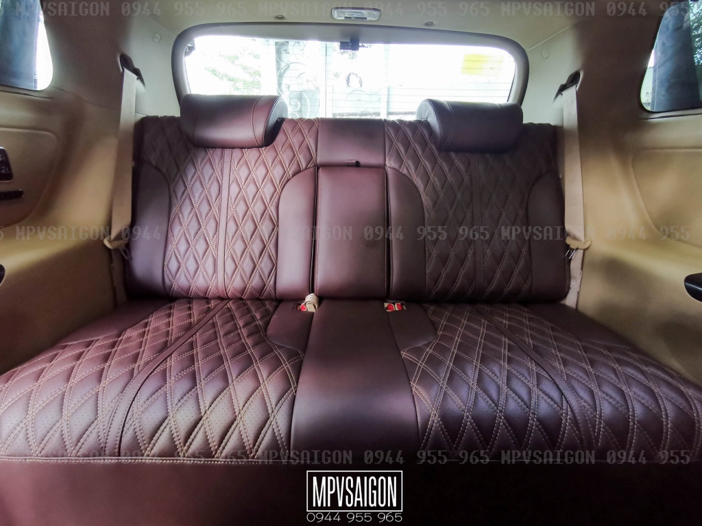 Độ limousine thương gia xe Sedona - MPVSAIGON