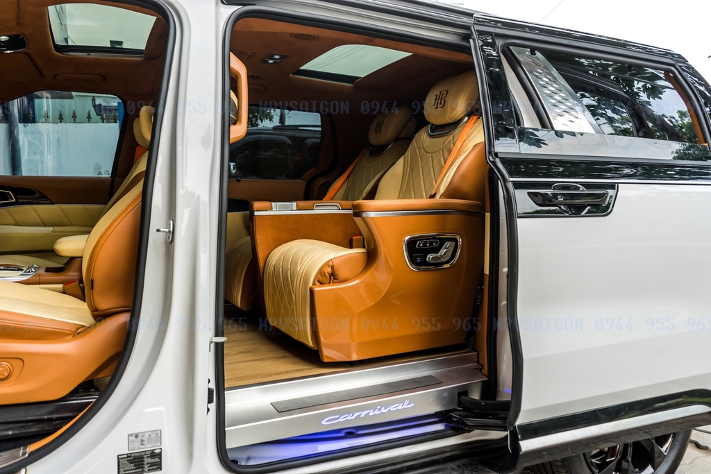 Nâng cấp - độ ghế Limousine thương gia Kia Carnival 2024