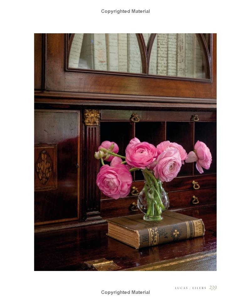 Expressive Interiors: Designing An Inviting Home