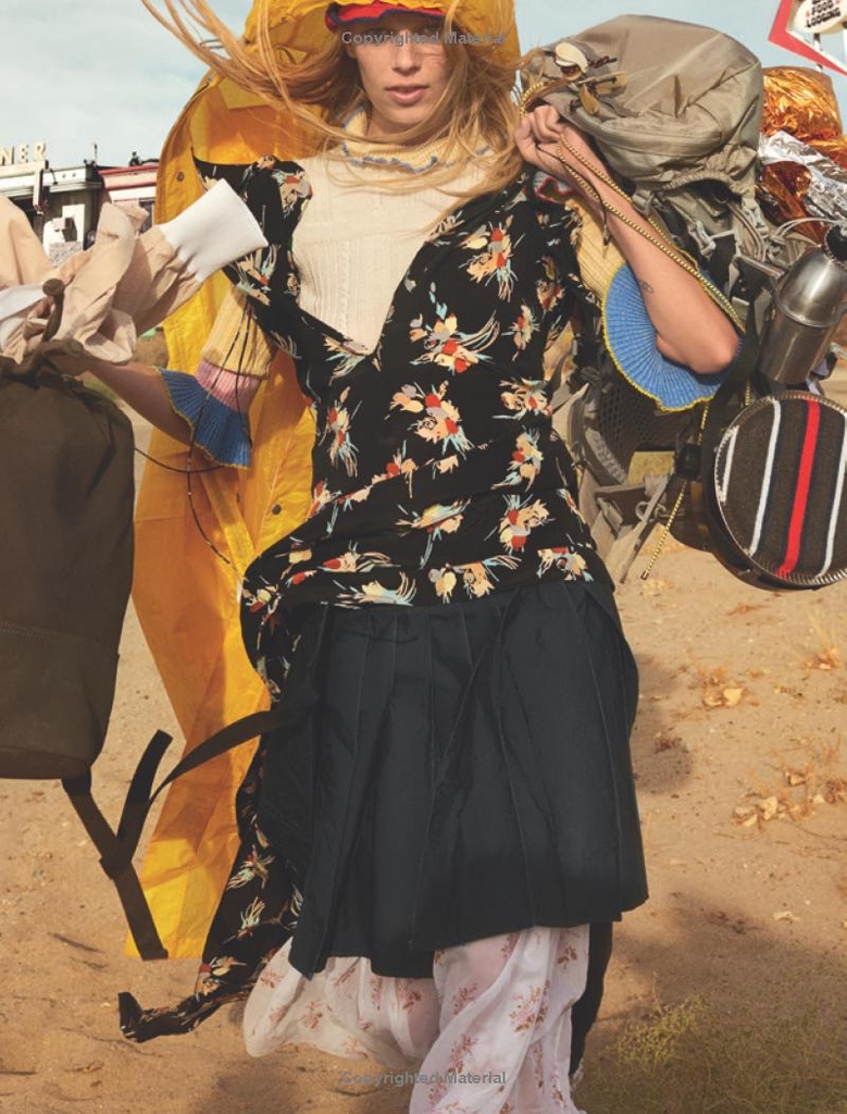 Vogue Essentials: Handbags