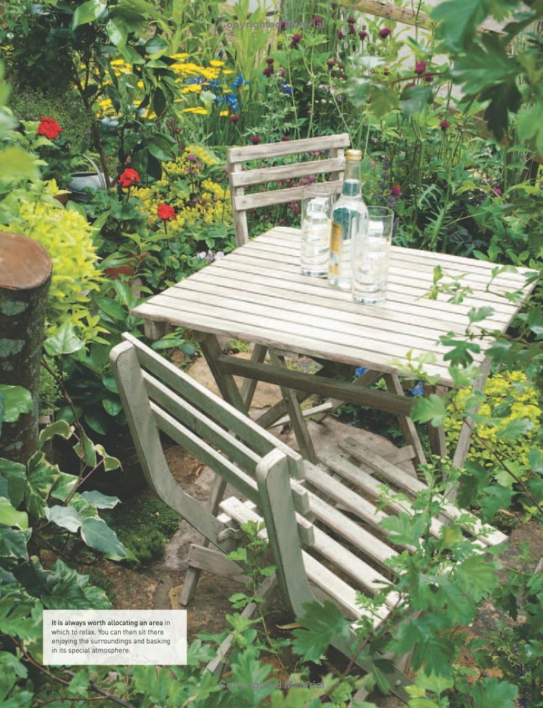 RHS Small Garden Handbook