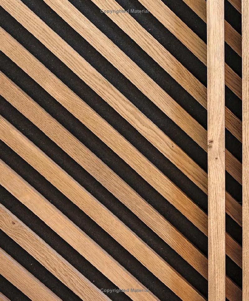 Living little : Simplicity and style in a small space