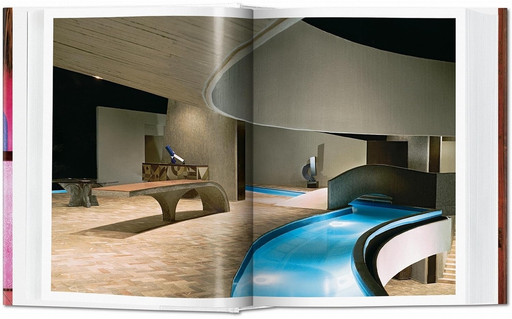 Living in Mexico. 45th Ed.