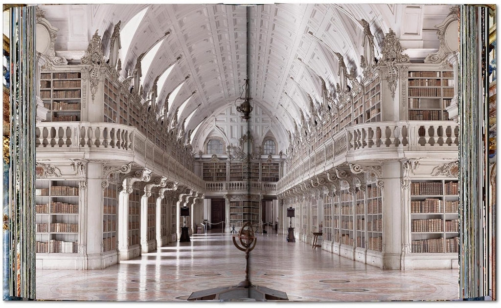 Massimo Listri. The World’s Most Beautiful Libraries. 40th Ed.