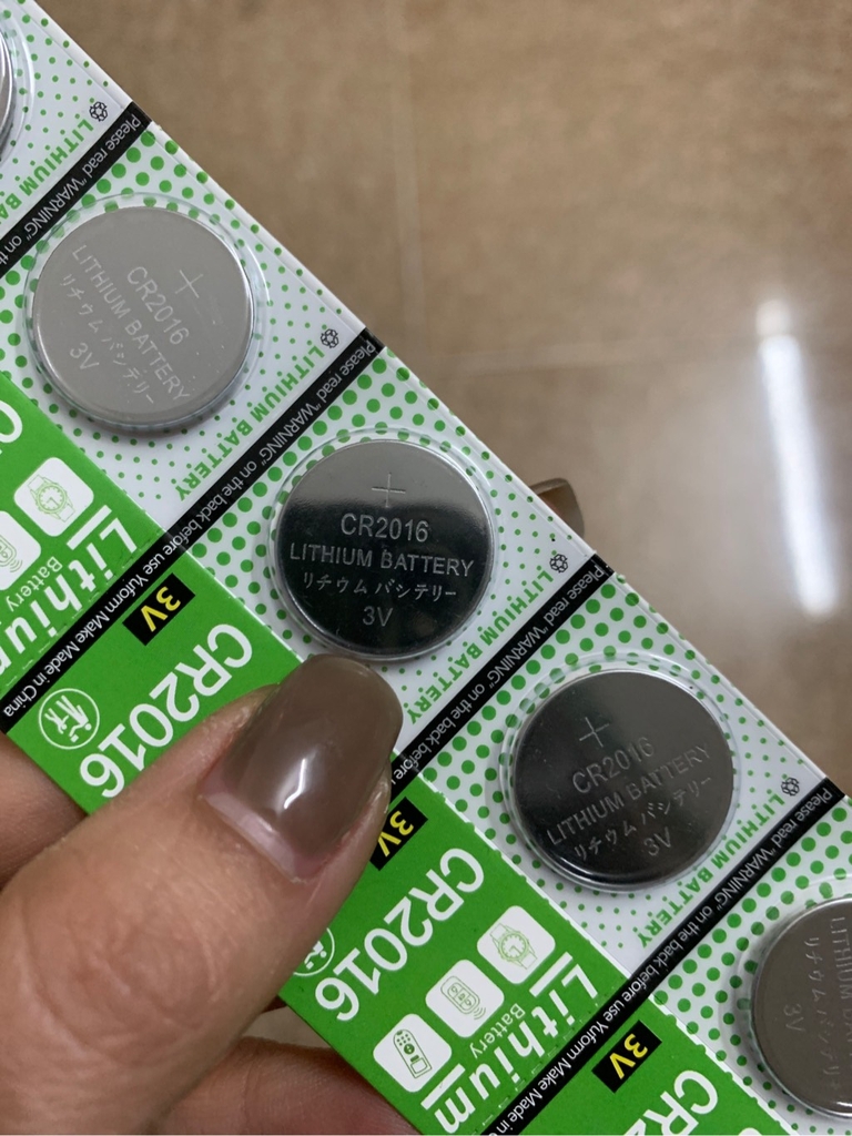 Pin cúc áo cho tay khiển 100m