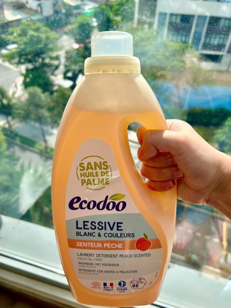 Ecodoo Nước giặt đậm đặc sinh học hương Đào hiệu 2L