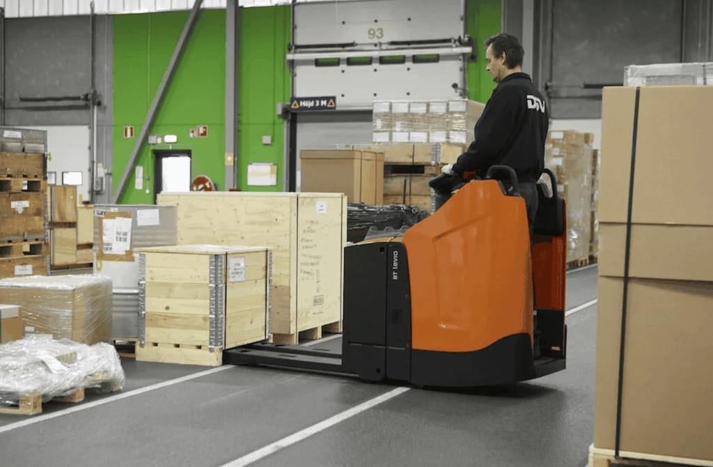 Xe Nâng BT Levio LPE200 rất nhiều ứng dụng