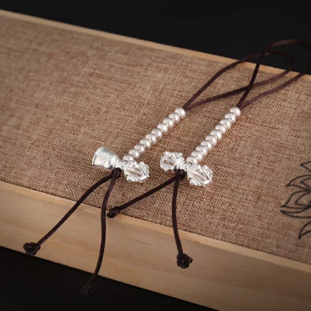 Bộ đếm túc số chuông chày bằng bạc