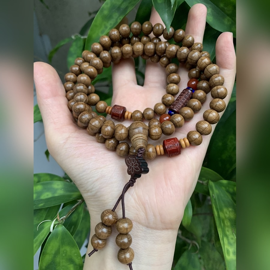 Chuỗi Gỗ Lục Đạo