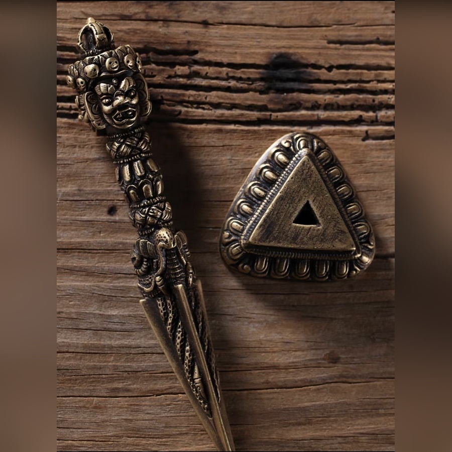 ĐAO KIM CANG PHỔ BA 16cm