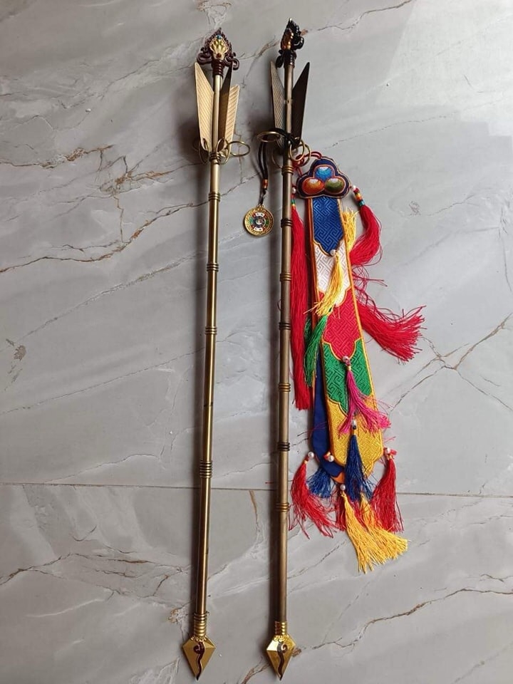 MŨI TÊN CHIÊU TÀI bằng đồng (thu hút linh khí, may mắn, tài bảo)