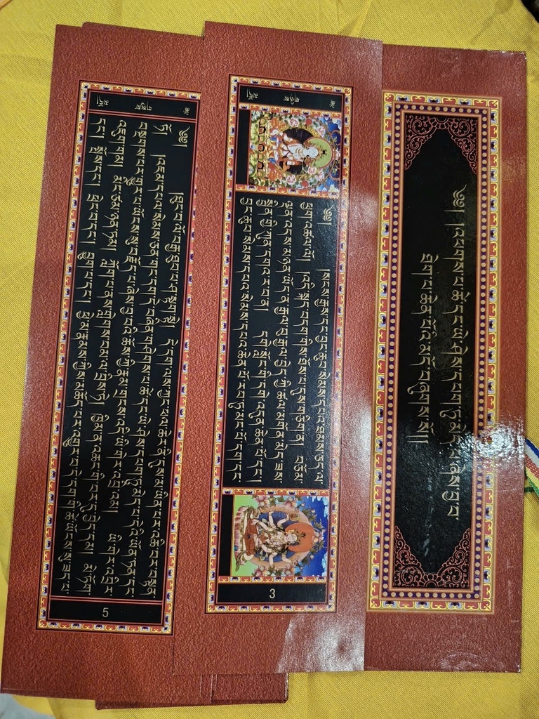 Kinh Tạng để thờ (và đọc tụng)