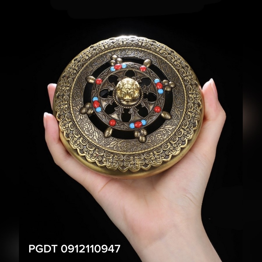 Lư Trầm Bình Bát Khắc Hoa Văn Tám Tướng Cát Tường