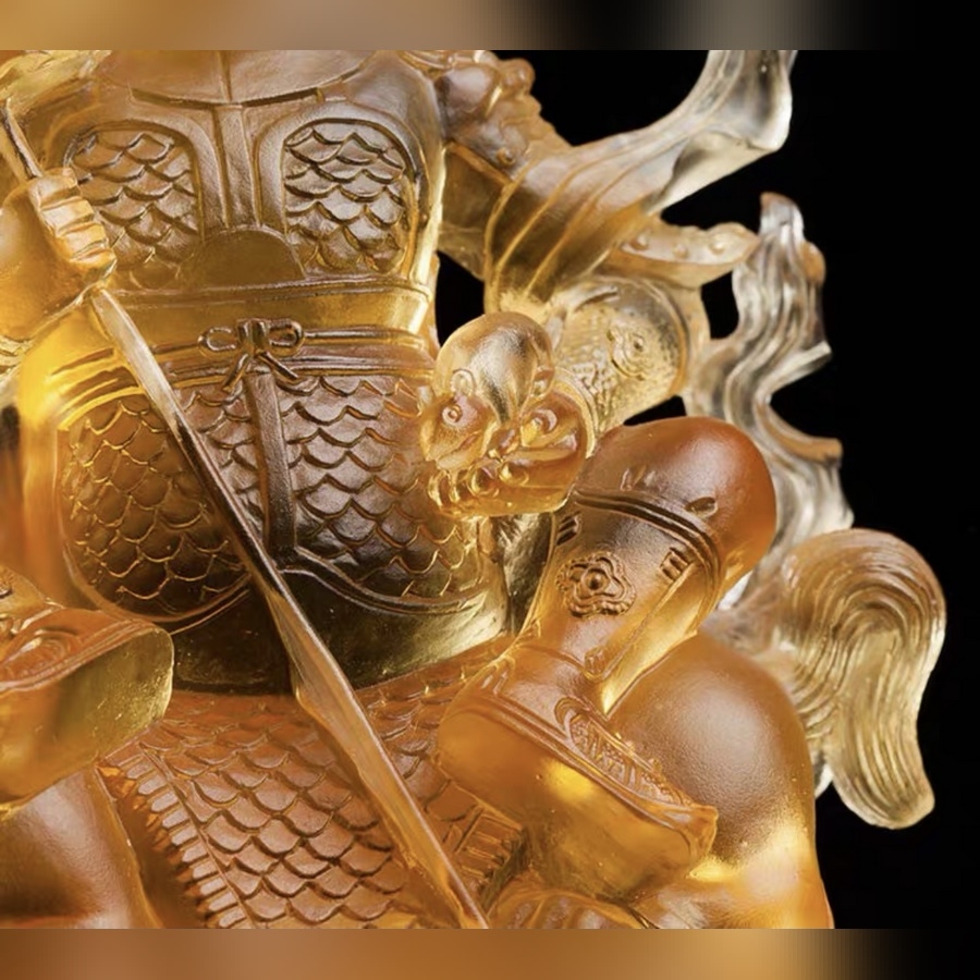 TÀI BẢO THIÊN VƯƠNG bằng đá liuli cao 12cm