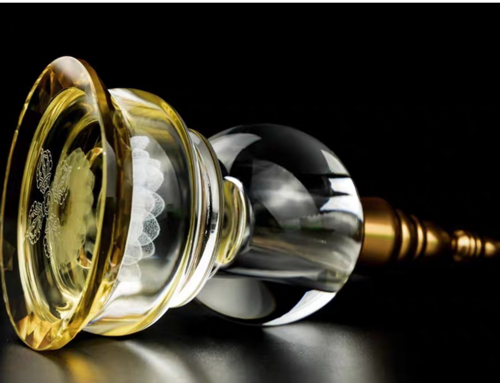 Bảo tháp Pha Lê Liên Hoa Mani