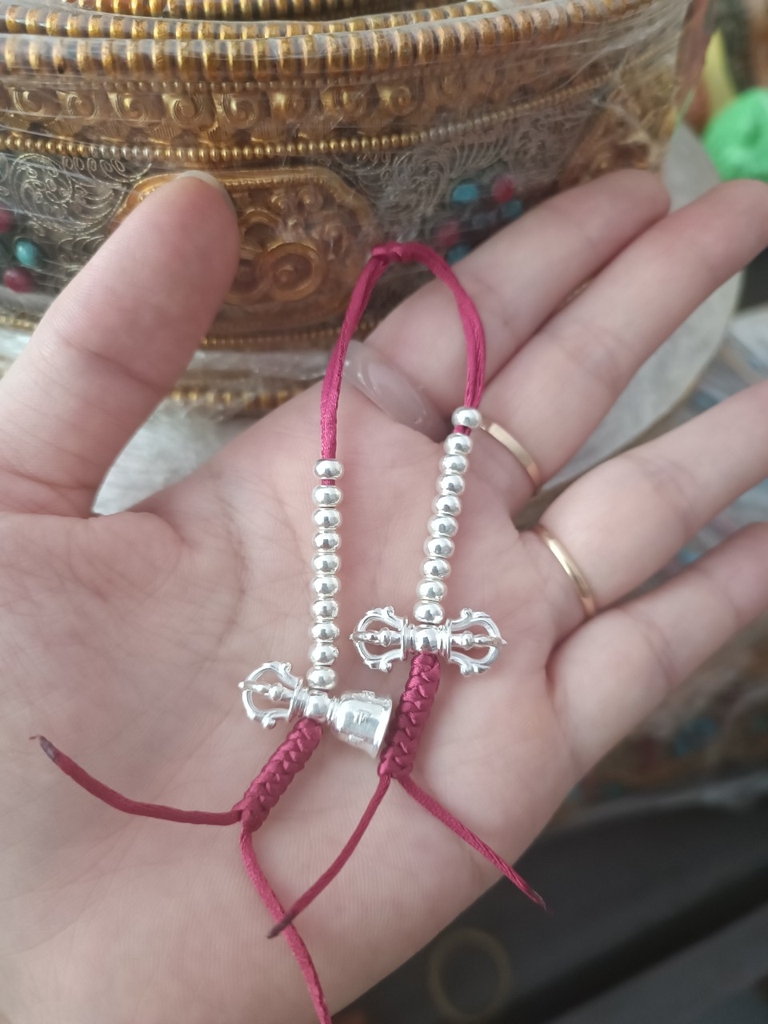 Bộ đếm túc số chuông chày bằng bạc