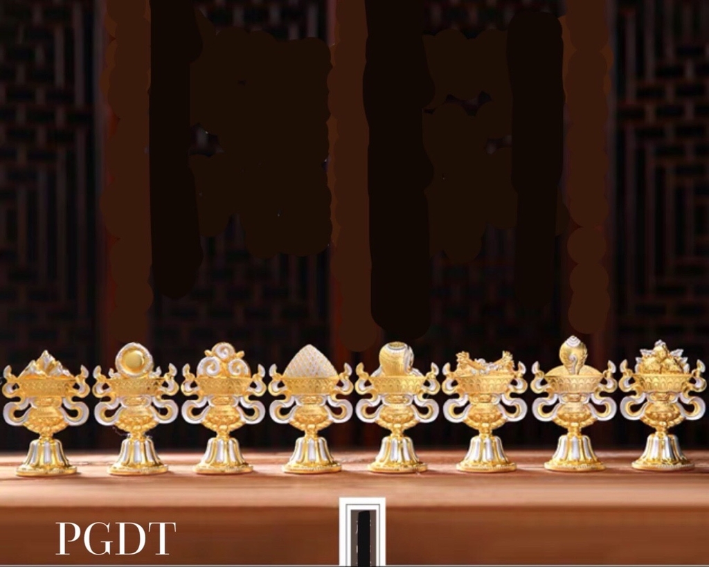 Tám món cúng dường Bát Chánh Đạo