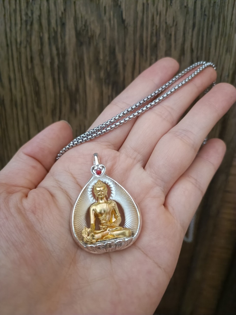 Mặt dây chuyền các Bổn Tôn