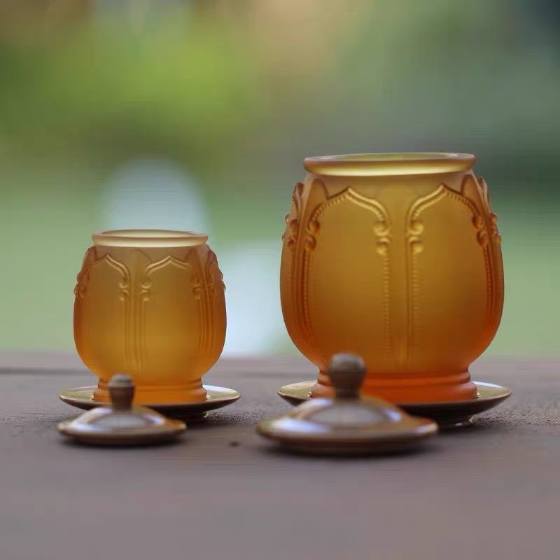 Chén cúng nước bằng ngọc liuli