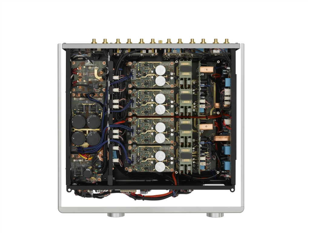 Pre-Amp Hi-end LUXMAN C-900U - Hàng Chính hãng PGI