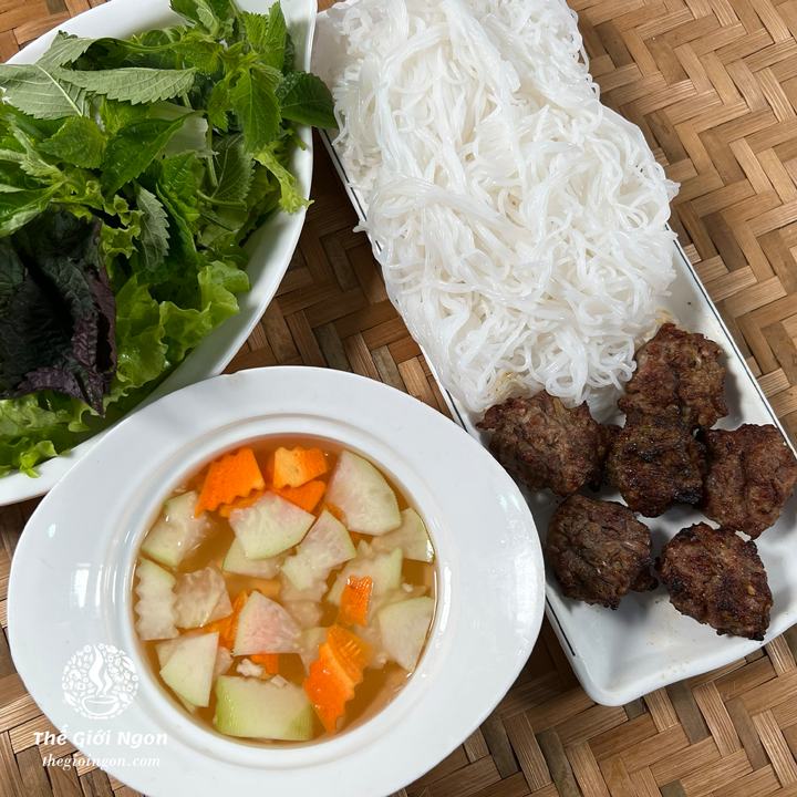 Bún chả