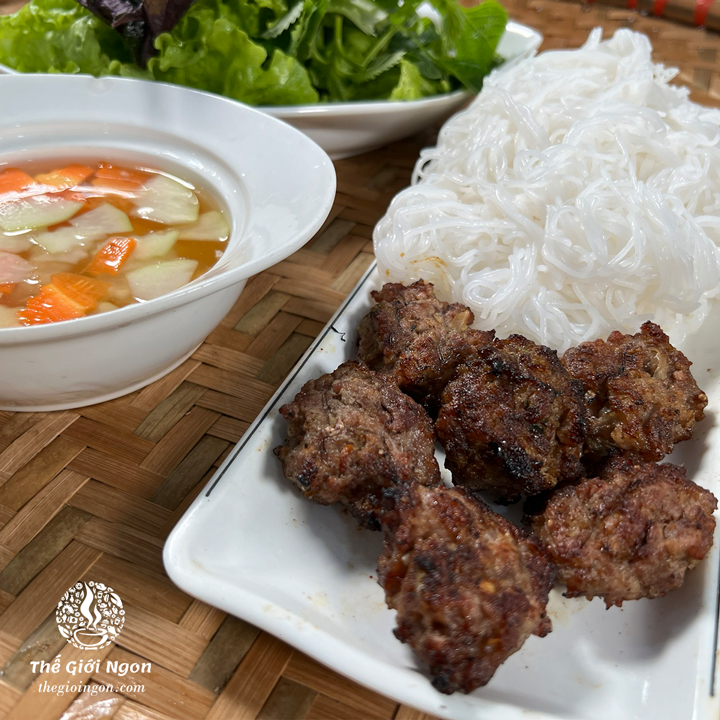 Bún chả