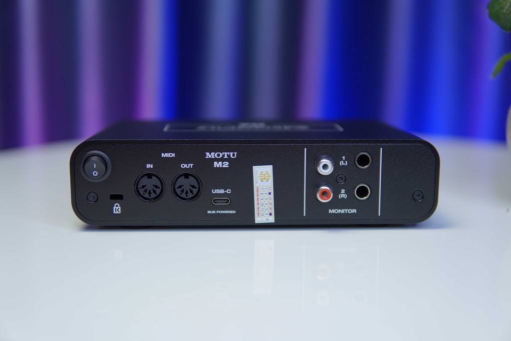 SOUNDCARD MOTU M2