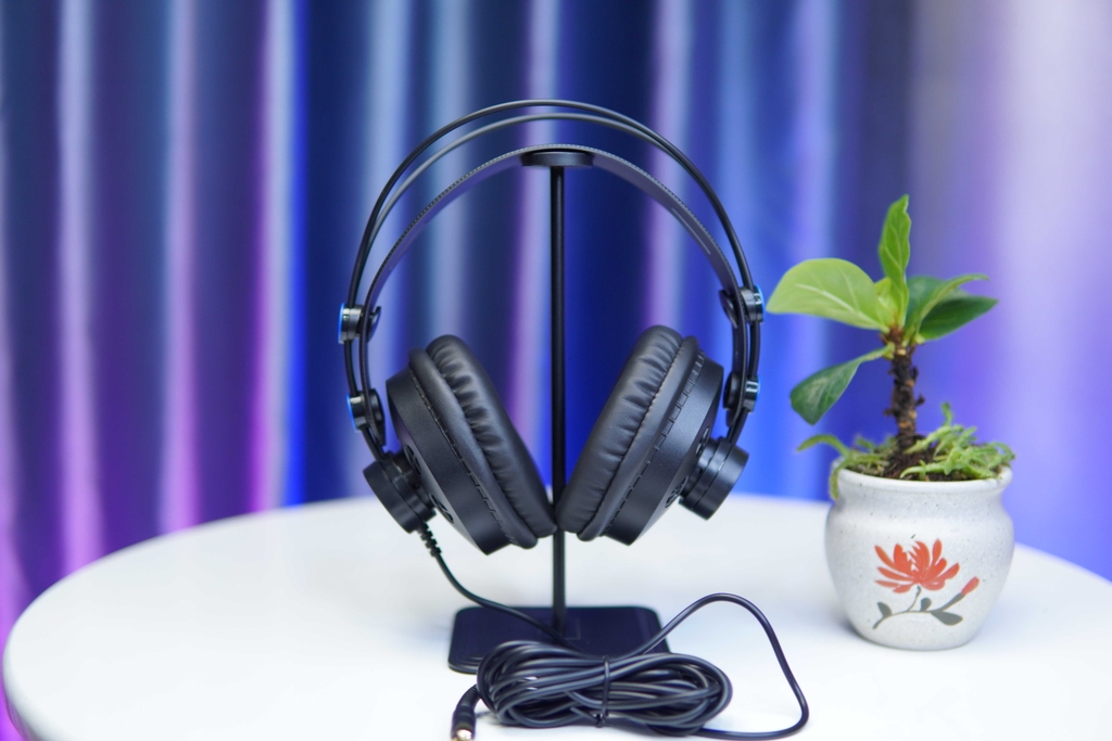 TAI NGHE PRESONUS HD7