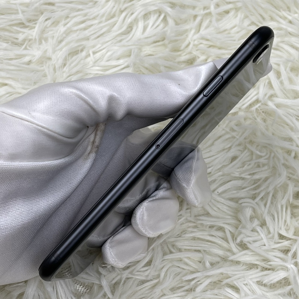 iPhone SE 2020 128GB | Zin Ốc Áp nguyên bản chưa bung | pin zin 84, tặng pin Deji dung lượng cao | Mã số 308T | Chính Hãng Quốc Tế (Used)