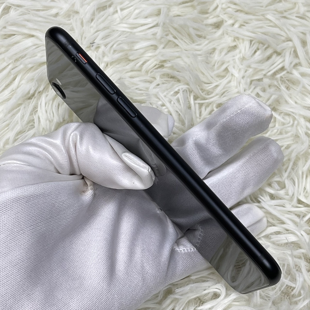 iPhone SE 2020 128GB | Zin Ốc Áp nguyên bản chưa bung | pin zin 84, tặng pin Deji dung lượng cao | Mã số 308T | Chính Hãng Quốc Tế (Used)