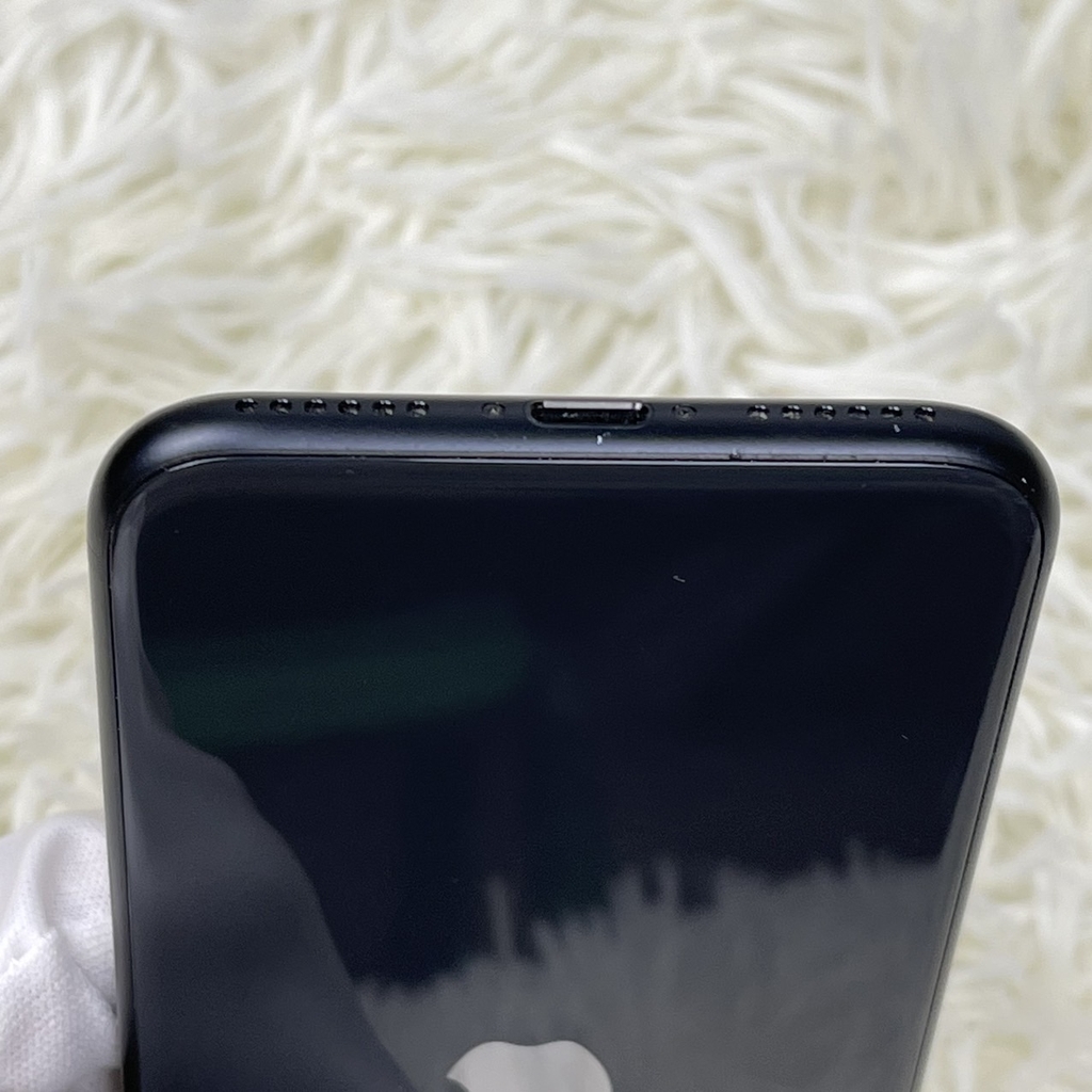 iPhone SE 2020 128GB | Zin Ốc Áp nguyên bản chưa bung | pin zin 84, tặng pin Deji dung lượng cao | Mã số 308T | Chính Hãng Quốc Tế (Used)