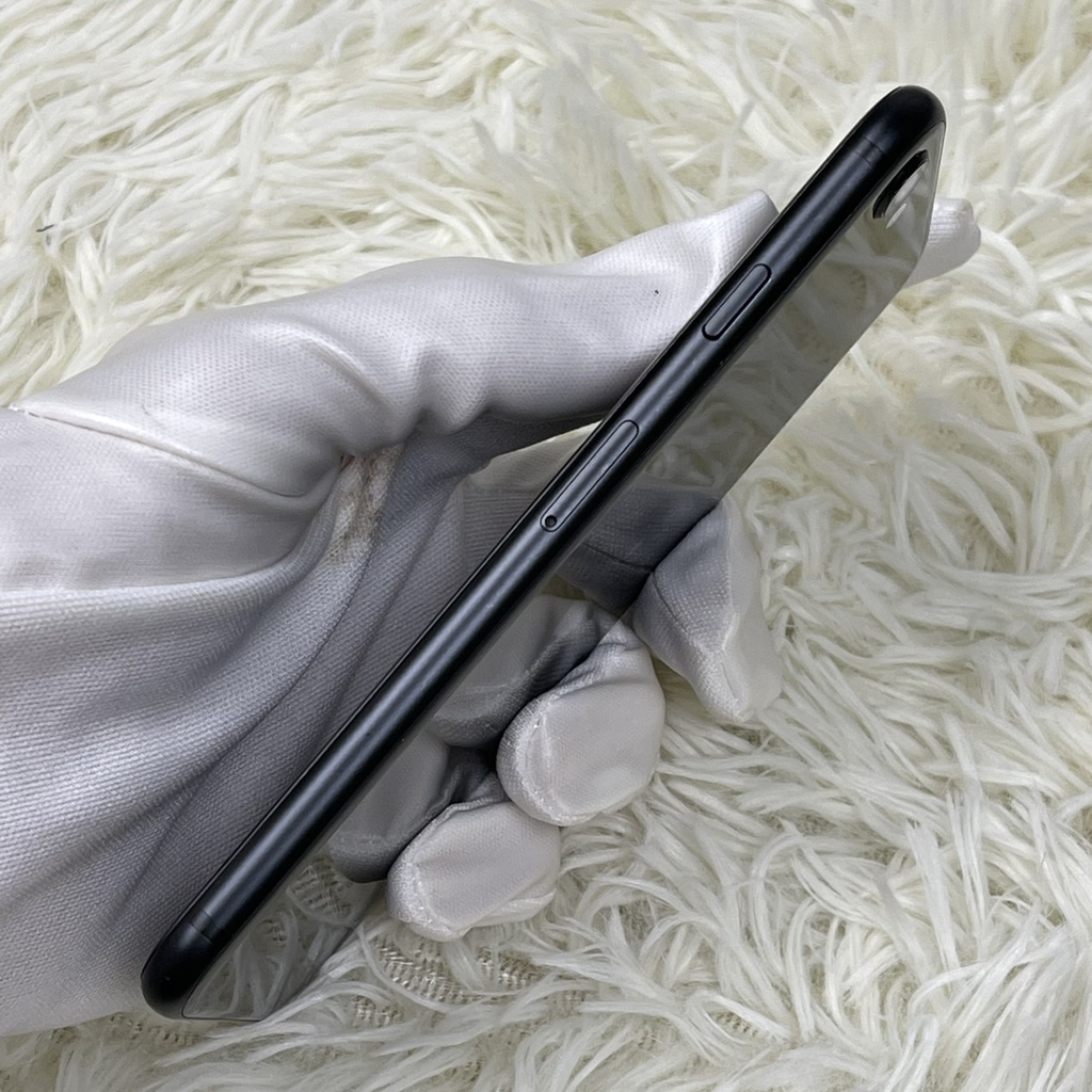 iPhone SE 2020 64GB | Zin Ốc Áp nguyên bản chưa bung | pin zin 83, tặng pin mới dung lượng cao | Mã số 671T | Chính Hãng Quốc Tế (Used)