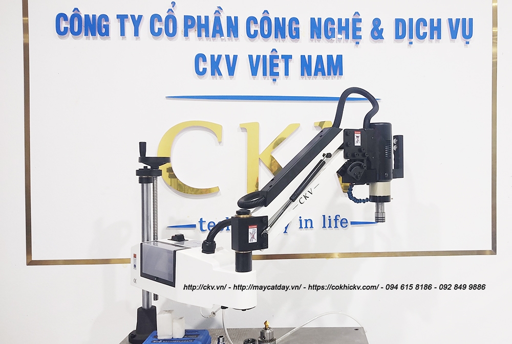 Máy taro cần điện M3-M16 CKV-M16A cảm ứng/servo/bơm dầu tự động/vít me nâng hạ