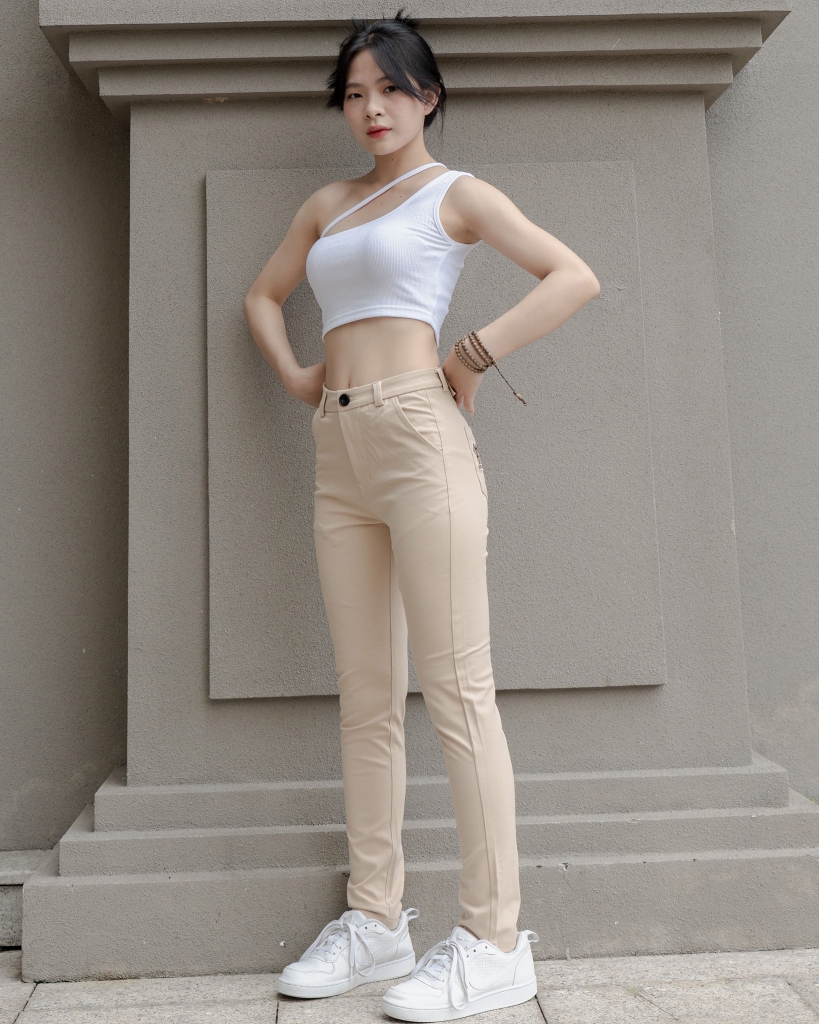 Quần Kaki Nữ Ống Đứng Màu Kem Nhạt | KQSTYLING Basic Line
