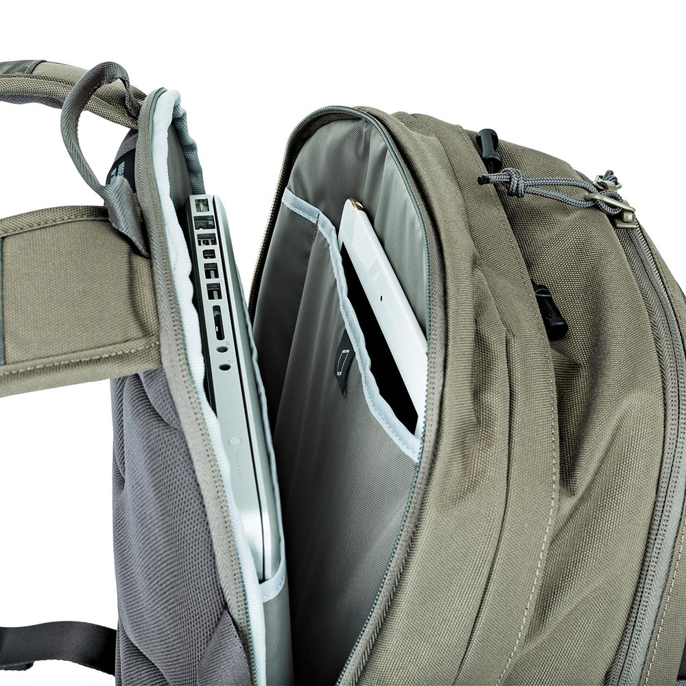 Balo đa năng Lowepro Ridgeline Pro BP 300 AW - LP36987 / LP36989